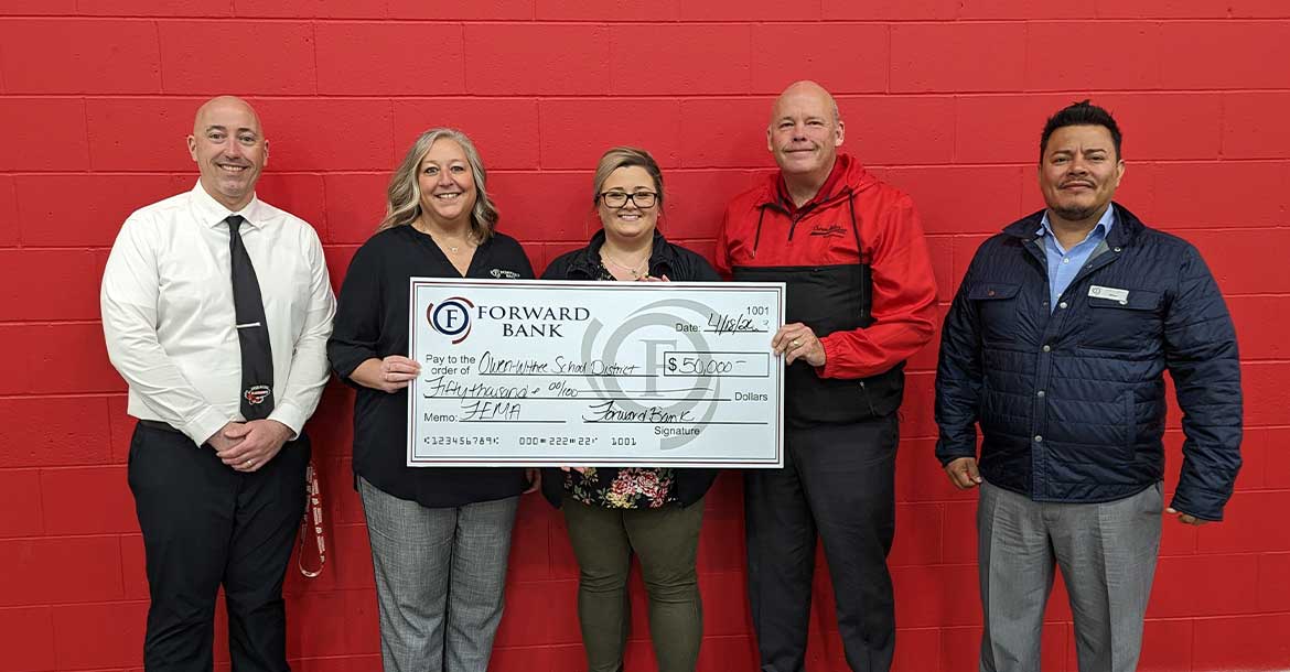 Forward Bank Donates $50,000 To Owen-Withee School District Public Safety Building Project (FEMA)