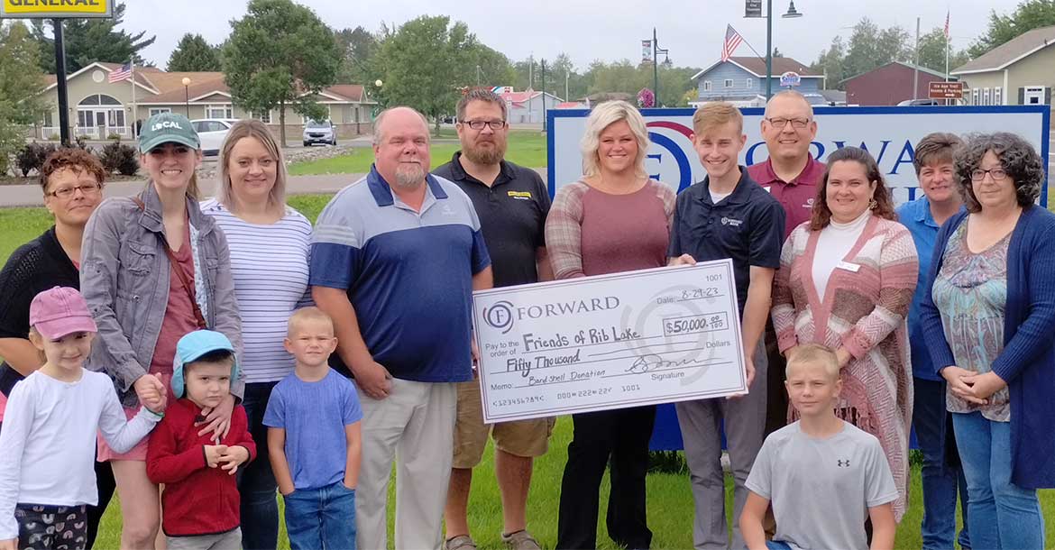 Forward Bank presents Friends of Rib Lake with $50,000 donation for band shell