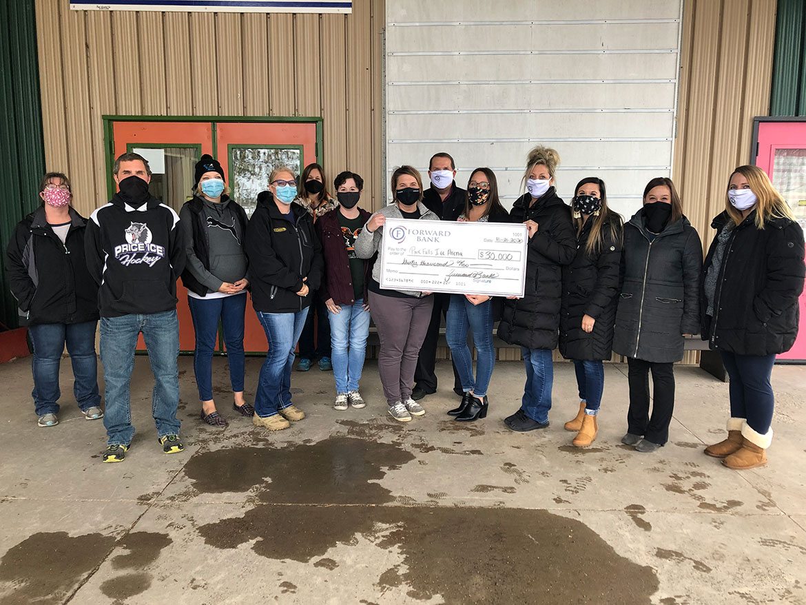 Forward Bank Donates $30,000 To Park Falls Hockey Arena