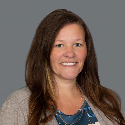 Nicole Gintz headshot